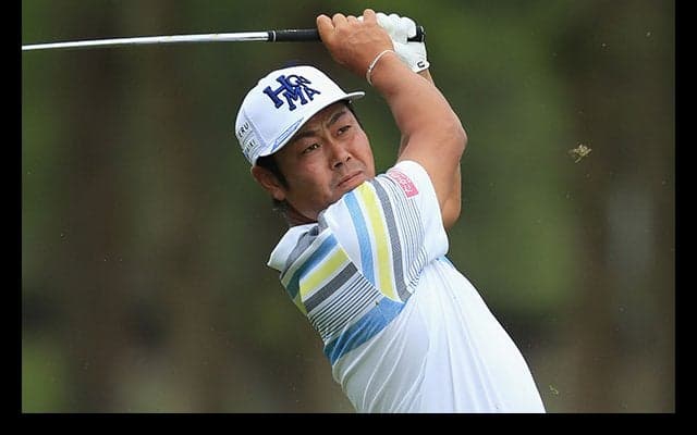 谷原、2打差の3位タイと大健闘　「62」のA.ノレンが7打差を大逆転