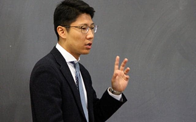 “プロ野球離れ”を防ぐために--パ・リーグが大学で実施した講義とは？