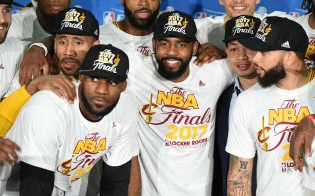 プレーオフ開幕から史上初の12連勝を記録したウォリアーズと対峙するレブロン・ジェームズ「勝つチャンスは十分にある」