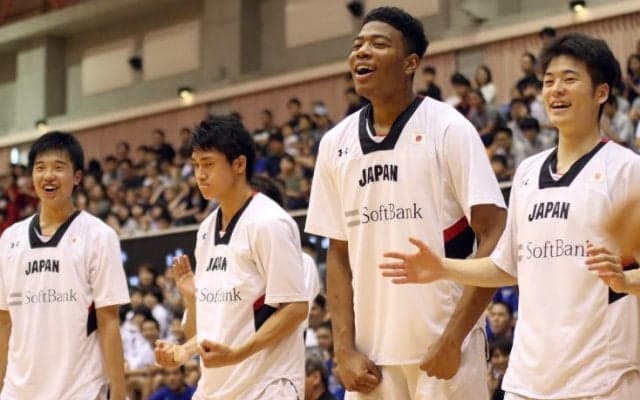 U-19男子日本代表が沖縄で行われたチェコとの練習試合に快勝、24得点を挙げた八村塁『だけではない』のがチームの強み