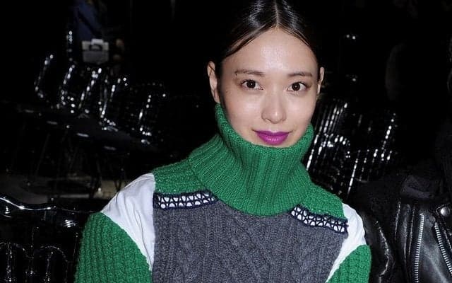 新垣結衣＆戸田恵梨香＆比嘉愛未、顔ひょっこり…「コード・ブルー」女優3人組に反響「可愛いすぎる！」