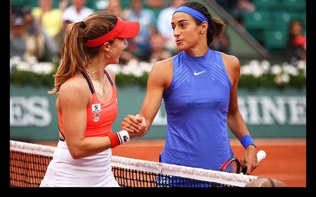 ガルシアがコルネとのフランス対決を制して8強入り [全仏オープン]