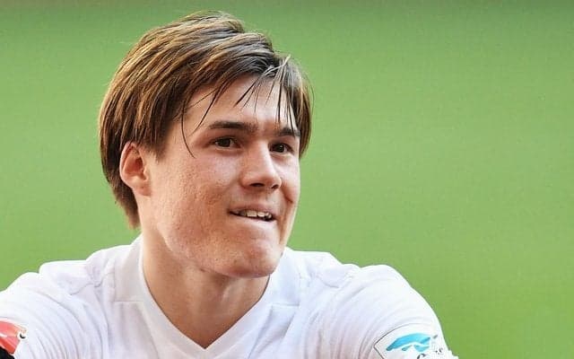 サッカー日本代表・酒井高徳、大都会・東京でオシャレな休日「はい完全田舎者発言」