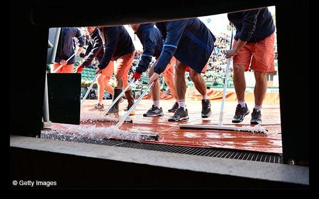 大会10日目は一部試合が雨天順延に、大会11日目はナダル、ジョコビッチが準決勝での対決を目指す [全仏オープン]