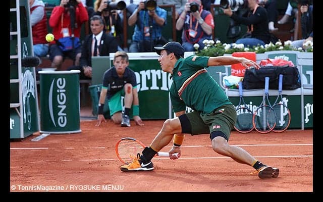 絶好のスタートを切った錦織がマレーを苦しめるも、集中力の谷間から変わった風向き [全仏オープン]