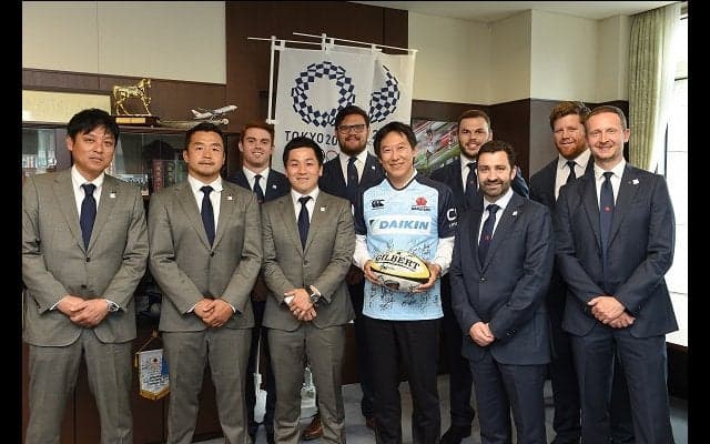  来日のワラターズ、都内各所に出没。サントリー戦の6月11日、興奮頂点に！ 