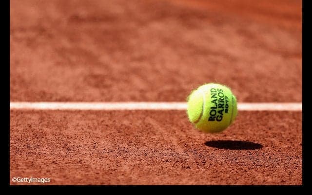 国枝慎吾とオルソンのダブルスは第1シードに敗れて決勝進出ならず [全仏オープン・車いすの部]