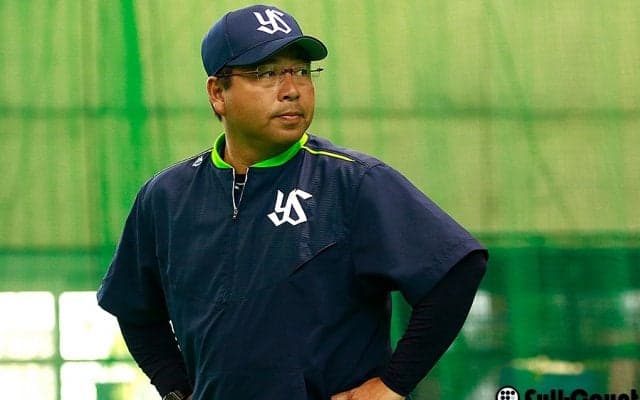 ヤクルト5年ぶり10連敗…ルーキー星の粘投実らず、真中監督は貧打嘆く