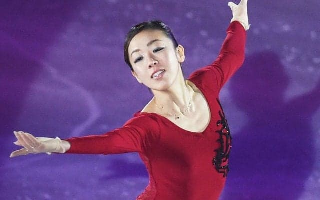 村主章枝、美しく踊るバレエ披露…石垣島の海とコラボのはずが「カーテンが閉まってる」