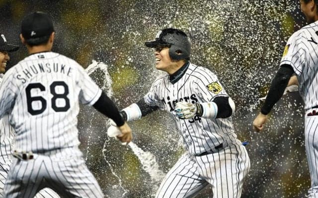 中谷5安打＆原口サヨナラ打！金本監督通算100勝達成！