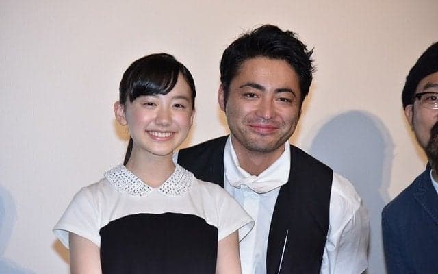 芦田愛菜、舞台挨拶のMCサポート初挑戦は「カミカミ」