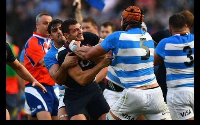  イングランドはアルゼンチン遠征連勝！　南ア遠征中のフランスは連敗 