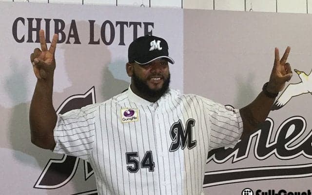 ロッテの新助っ人ペーニャ「5番・一塁」で登録即スタメン