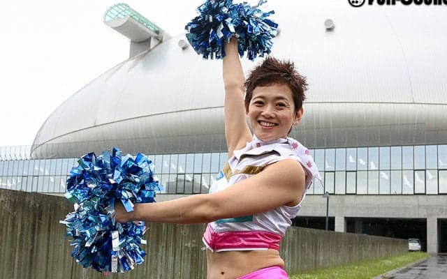 「北海道発 チア名鑑」最年長40歳は「動きが昭和チック」!?　「チアの概念変えた」人気者