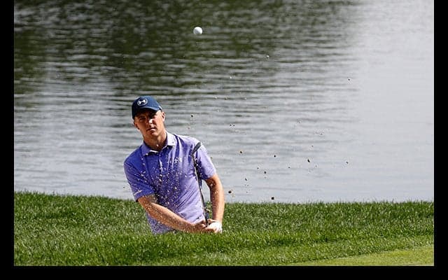 J.スピースが首位キープ　J.デイは予選落ち