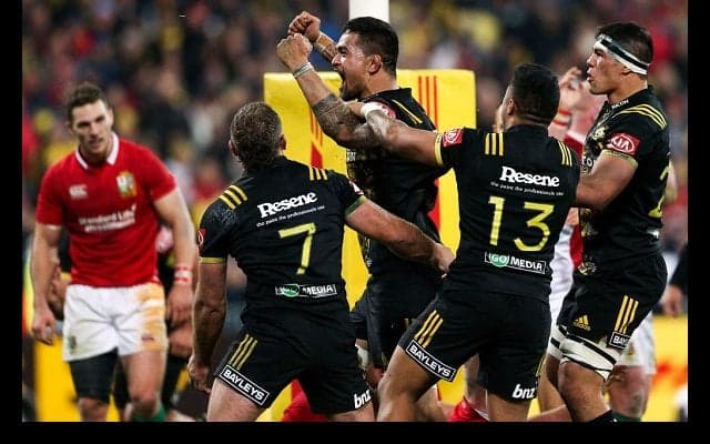  エキサイティングラグビー　B＆Iライオンズ対ハリケーンズの熱闘はドロー！ 