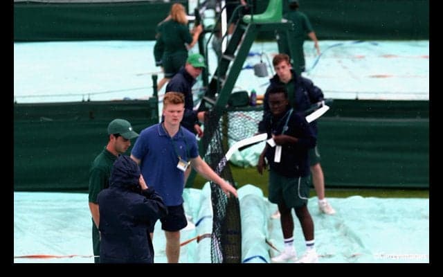 予選2日目、男子シングルス2回戦は雨天順延 [ウィンブルドン]