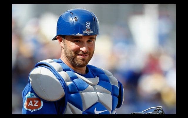 現役MLB捕手を「圧倒」、ソフトボール選手の衝撃投球が話題「とんでもない球」