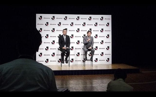Jリーグ村井チェアマンとドコモ吉澤社長、スタジアムICT化や2020年5G時代についてビジョン語る
