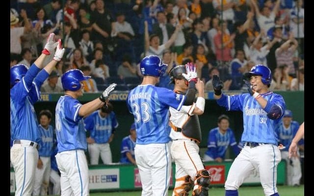 桑原が先頭打者弾＆逆転満塁弾！横浜DeNAが今季初の貯金1