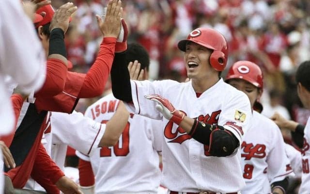 鈴木が逆転3ラン！広島東洋が3連勝で貯金21！