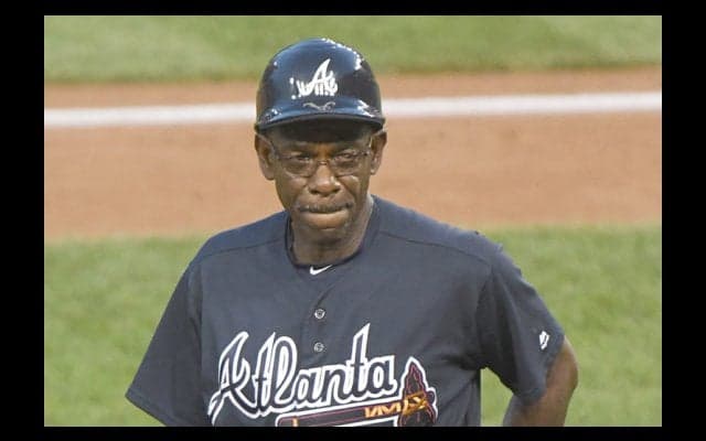 元レンジャーズ監督、ワシントン氏が三塁コーチとして現場に残り続ける理由