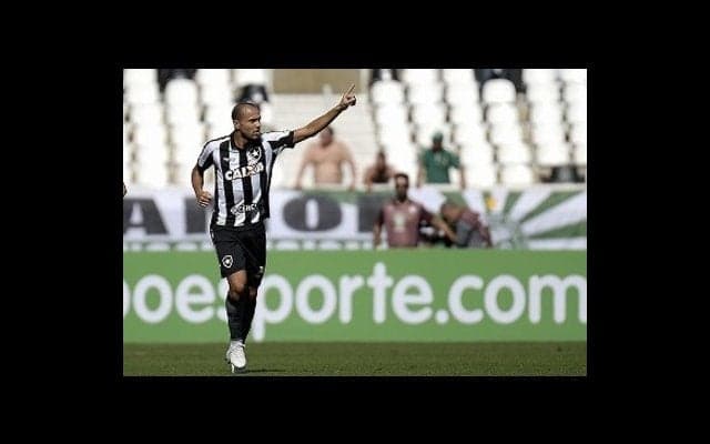 ブラジル中が泣いた。元レイソルCFの全盲の娘が「指で感じたゴール」