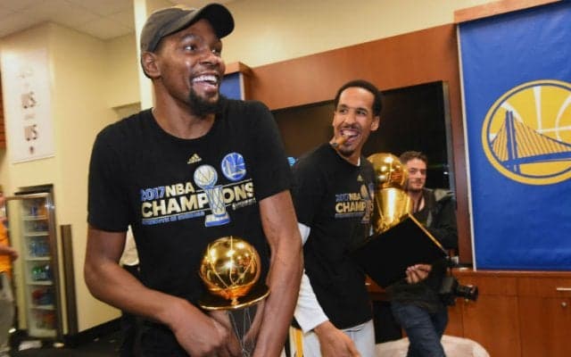 ウォリアーズGMが大幅減額を自ら受け入れたケビン・デュラントを称賛「彼の決断がなければチームは大きく変わっていた」