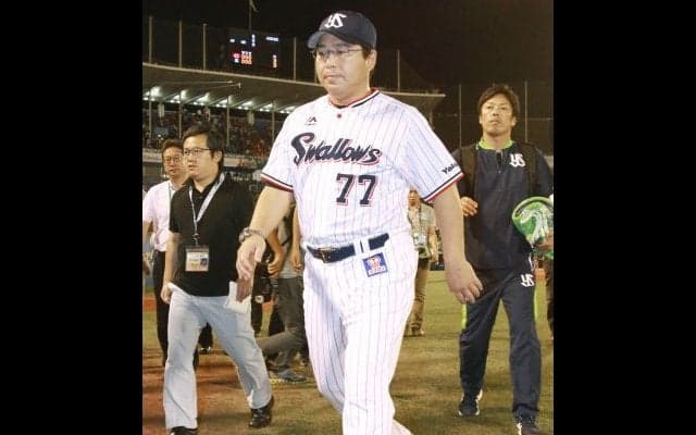 東京ヤクルト対広島東洋は延長12回総力戦も決着付かず…