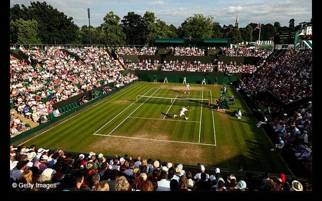 ウィンブルドンのコート改善は可能か、「氷のよう」と言った選手も