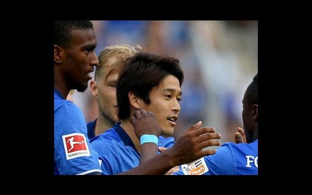 「ウシー！」の声援を浴びて内田篤人が２ゴールも「勝負はこれから」