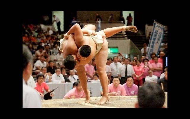 小学生力士の頂点を決める「わんぱく相撲全国大会」開催