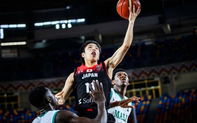 U-19ワールドカップ先発ガードの重冨周希。ベスト10に勝ち進む中で感じた手応えと課題