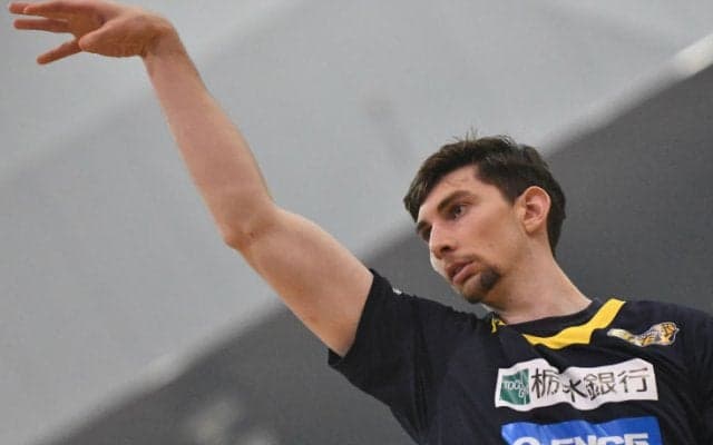 栃木ブレックスが大黒柱ライアン・ロシターとの再契約を発表、渡邉裕規の穴を埋めるのは広島ドラゴンフライズの鵤誠司に