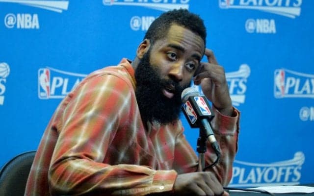 ジェームズ・ハーデン、カーメロ・アンソニー獲得の噂に「僕には何もできない」