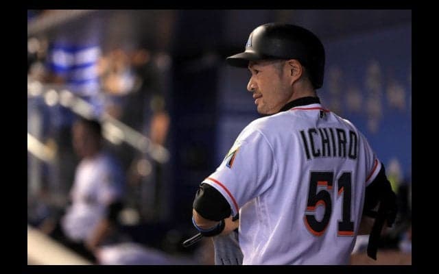 イチロー、「盗塁男」超え3056安打　指揮官も笑顔「毎日誰かを抜いている」