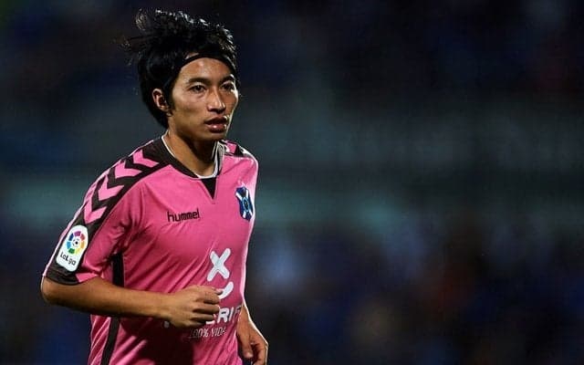 柴崎岳＆昌子源ら、鹿島アントラーズの“同期4ショット”に反響「マッチョに見える！」