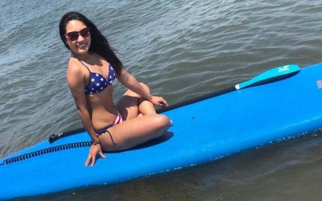 NYの海でパドルボードに挑戦！楽しみながら理想のボディを手に入れたい【NFLチアリーダー伊藤奈美のNYライフ #4】