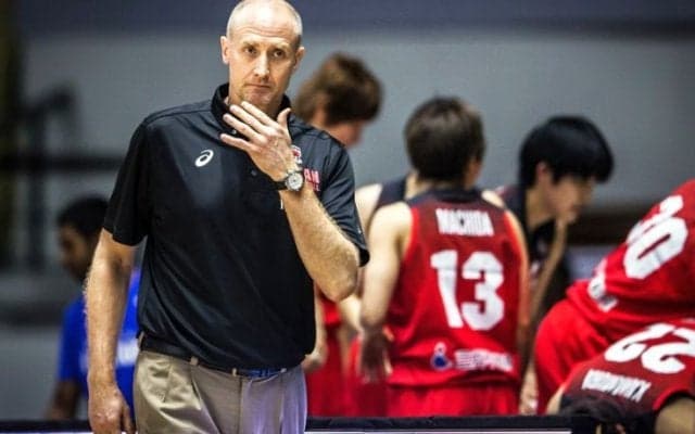 アジアカップを戦う女子日本代表、今夜の韓国戦を前に指揮官は「ハートで負けないで、フィジカルでも強くプレーしたい」