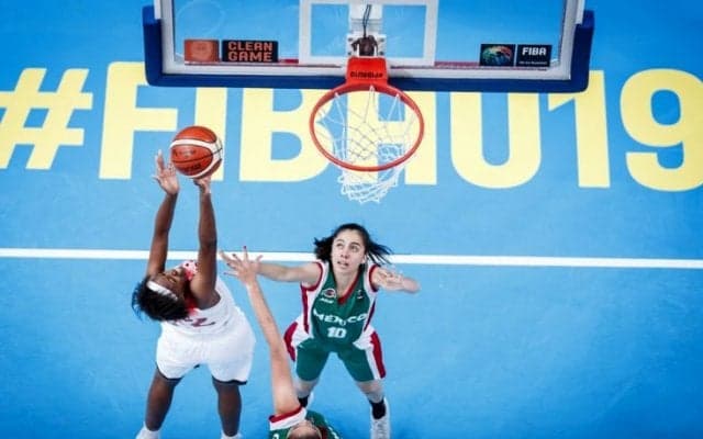 U-19ワールドカップを戦う日本代表、メキシコ相手にインサイドの優位を生かし序盤から圧倒してグループリーグ3連勝