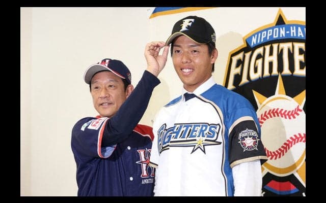 トレード移籍のハム杉浦、故郷の帯広で入団会見「心遣いに感謝したいです」