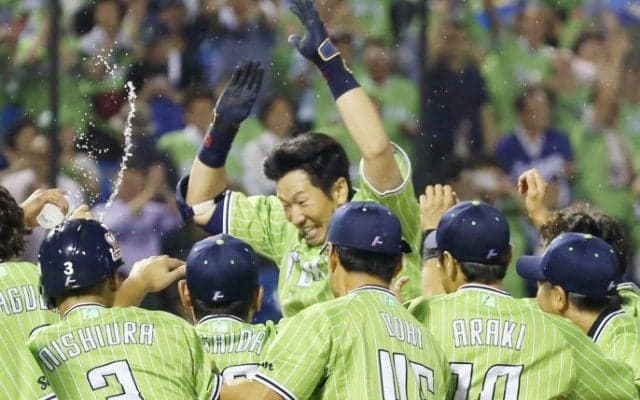 劇的サヨナラ！東京ヤクルトがプロ野球記録に並ぶ10点差逆転勝ち！