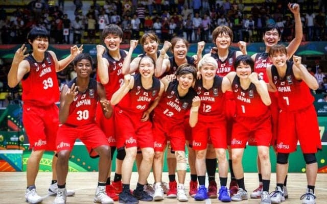 水島沙紀が後半だけで7本の3ポイントシュートを含む26得点、日本代表がオーストラリアとの激闘を制しアジア3連覇！