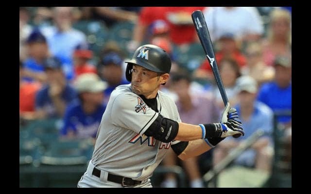 依然話題、イチローの“超遅球”打ち「ダブルクラッチ？　トリプルクラッチ？」