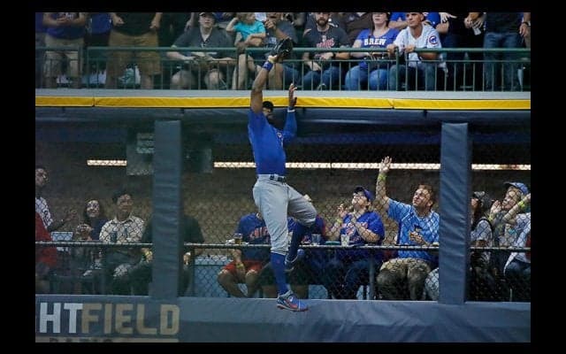 【MLB】カブス右翼手が本塁打を“横取り”　まさかのキャッチに“被害”の打者が憤慨