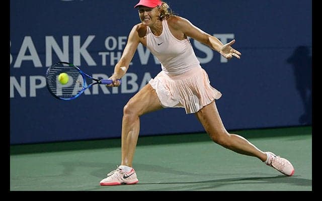 シャラポワが左腕の痛みを理由に棄権 [バンク・オブ・ザ・ウェスト・クラシック]