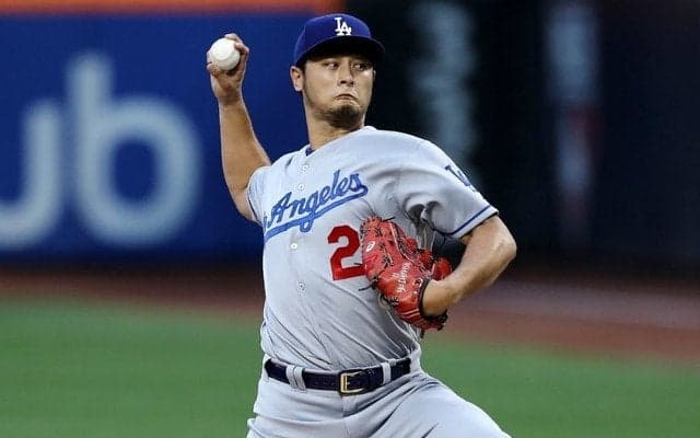 ダルビッシュが移籍後初勝利、期待に応える7回無失点