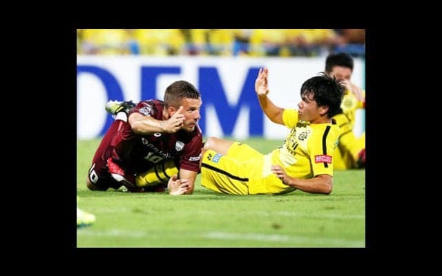 「ポドルスキ封じ」作戦成功。20歳と思えない柏の老獪なCBコンビ