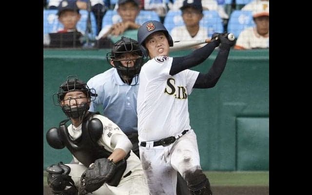 両チーム合わせて23安打の乱打戦。済美が東筑に打ち勝つ【第９９回全国高校野球選手権大会第１日】