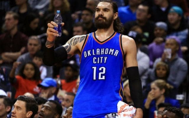 サンダーのスティーブン・アダムズがトレードマークの髭を剃りイメージチェンジ